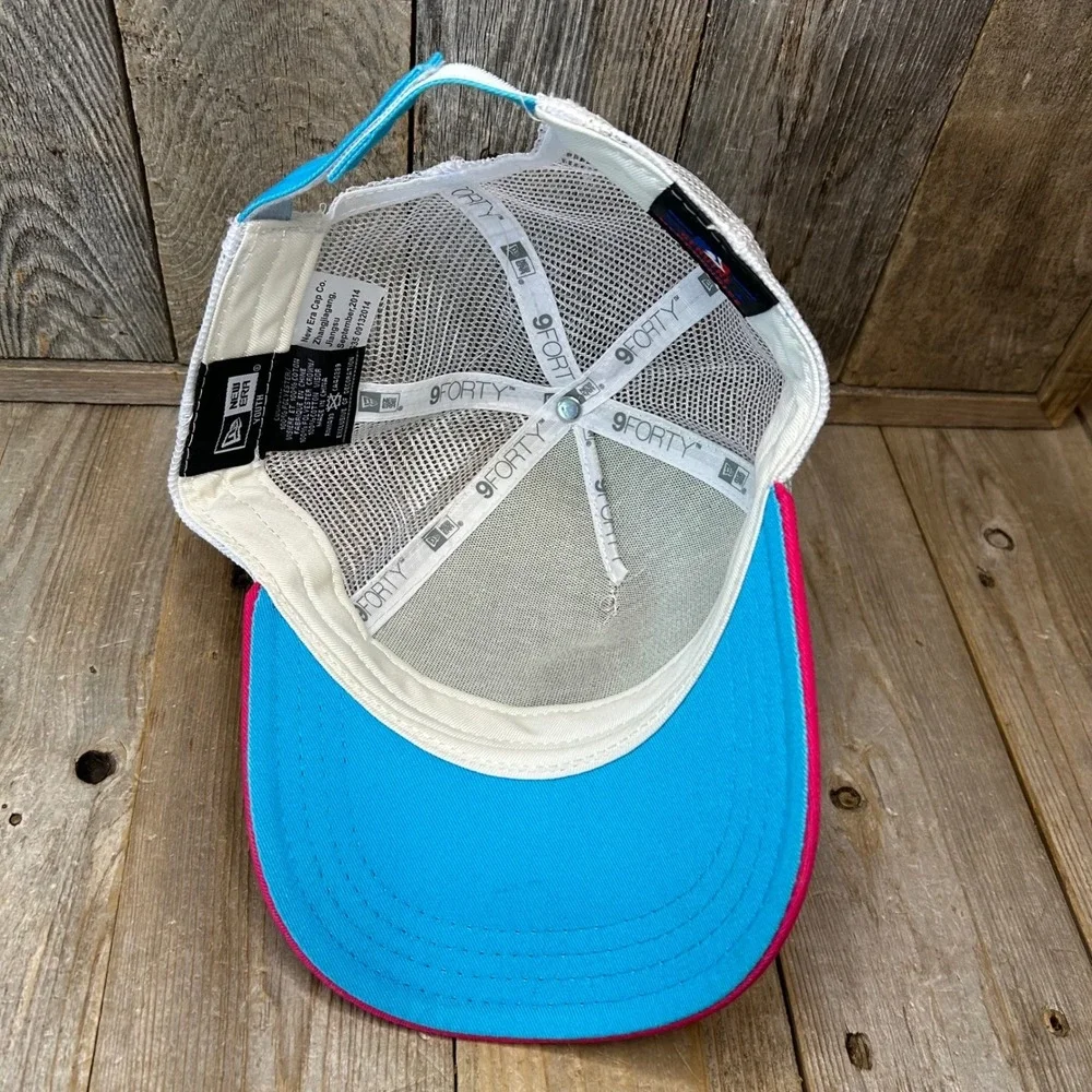 New Era 9FORTY Youth Boston Red Sox Rainbow Prism Trucker Hat Pink‎ MLB Cap